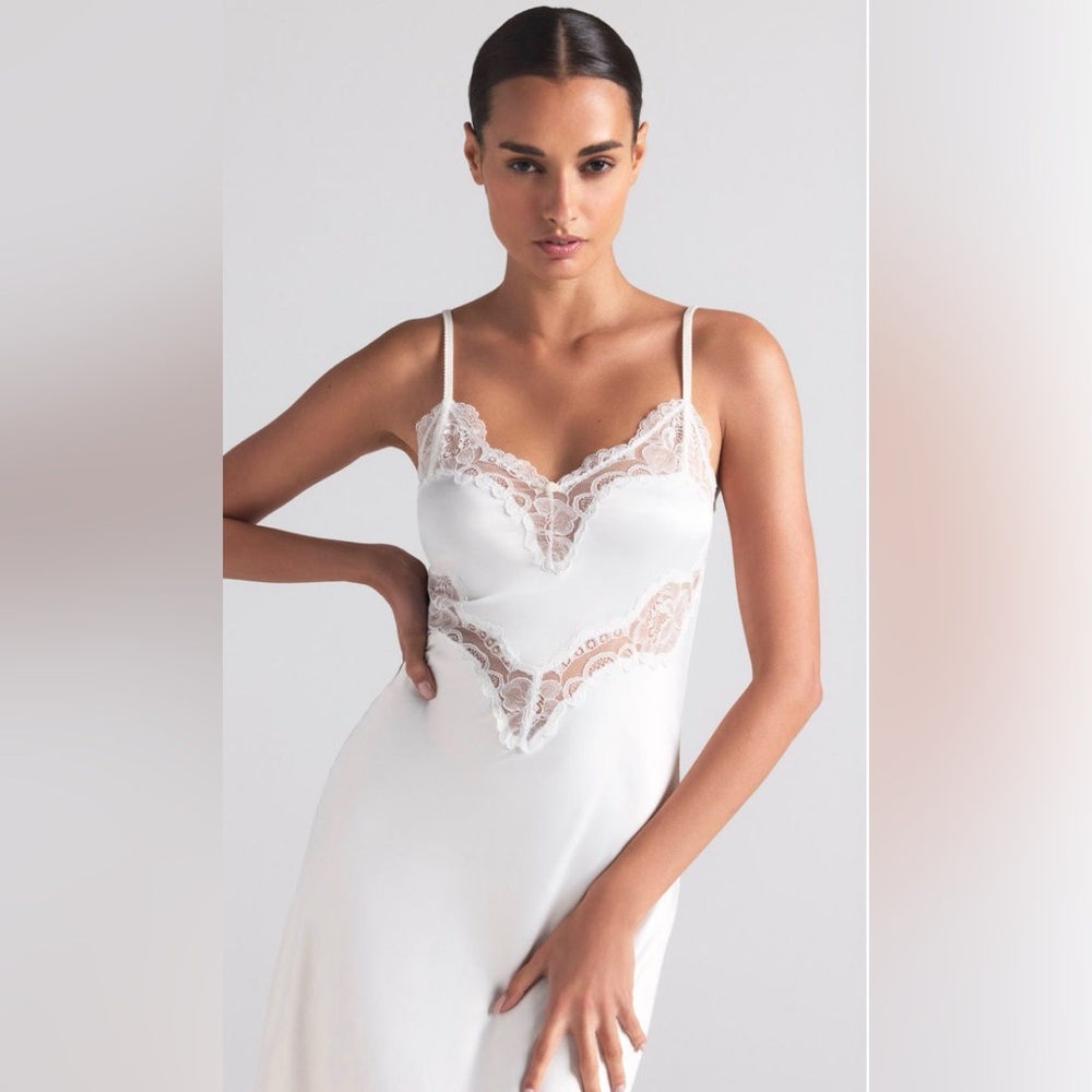 SKIMS White Lace-Trim Midi Slip Dress - Picture 5 of 11